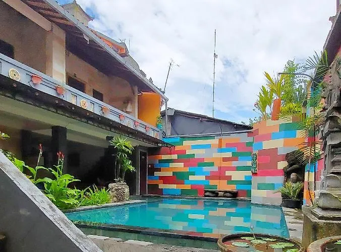 Giovanda House 3*